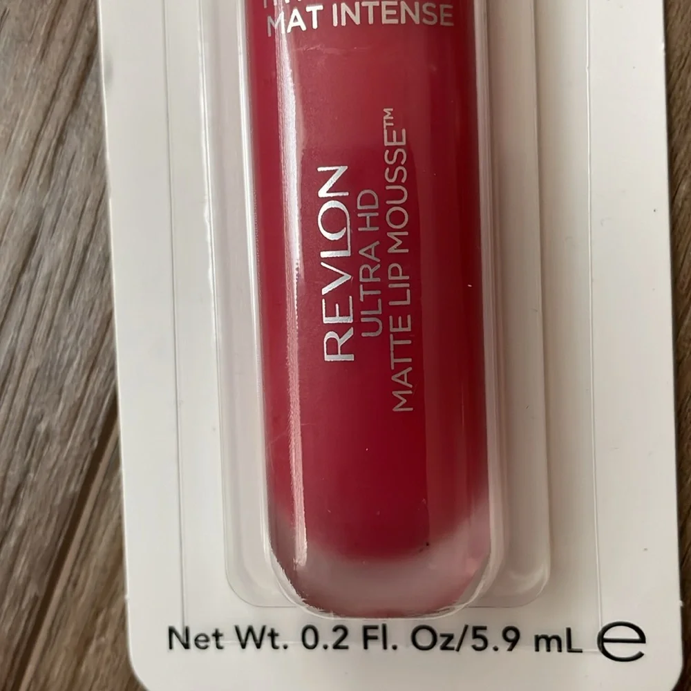 Revlon Ultra HD Matte Lip Mouse